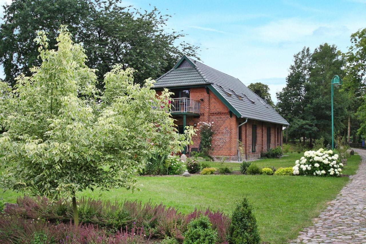 Ferienhaus Seeadler Am Duemmer See In Duemmer Dummer Exterior photo